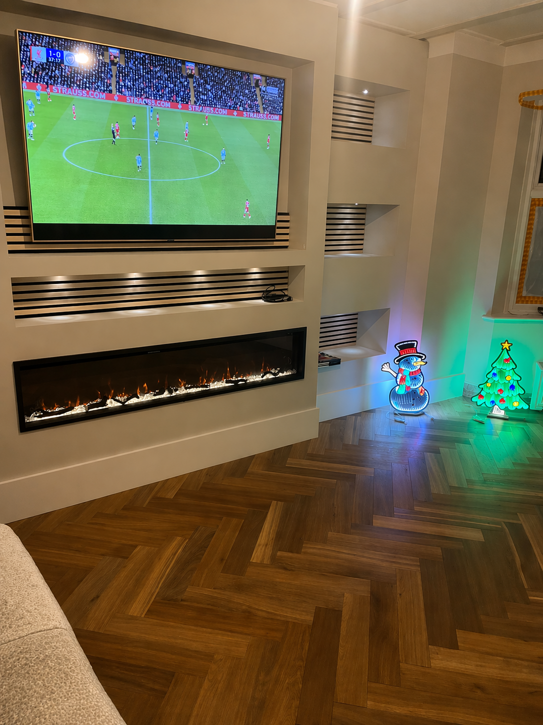 Media unit after installation